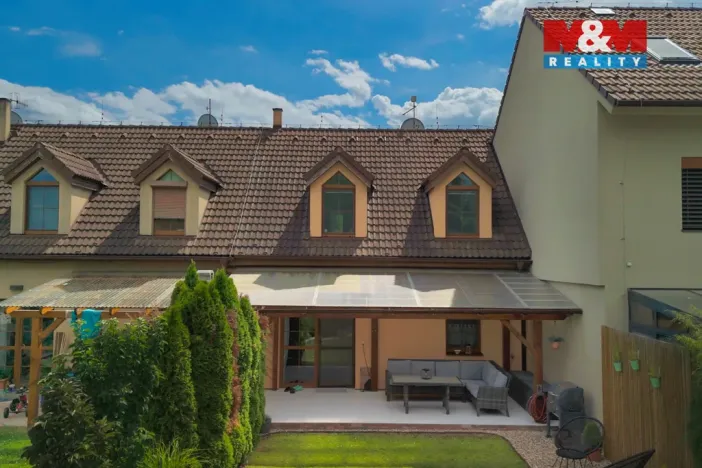 Prodej rodinného domu, Líbeznice, Ve Dvoře, 104 m2
