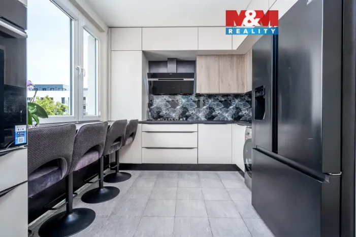 Prodej bytu 4+1, Hradec Králové - Nový Hradec Králové, Mandysova, 71 m2