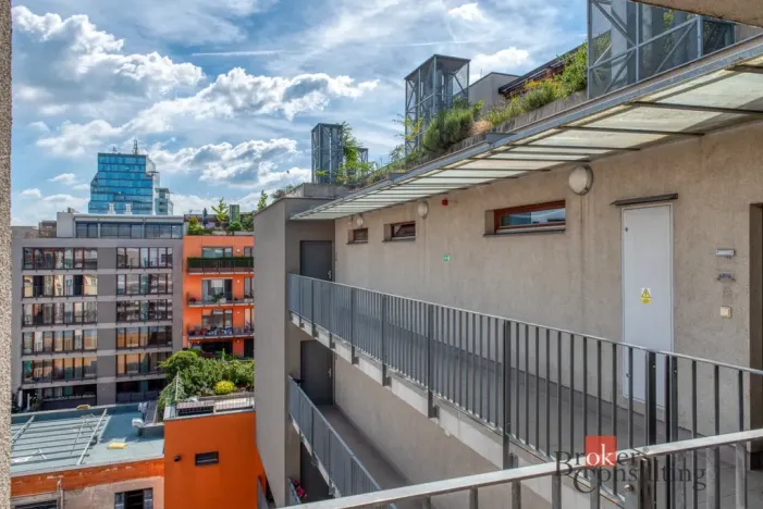 Pronájem bytu 2+kk, Praha - Holešovice, Na Maninách, 60 m2