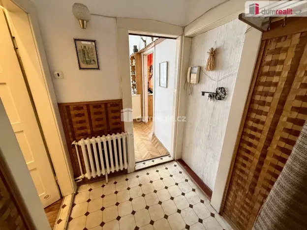 Pronájem bytu 2+1, Kralupy nad Vltavou - Lobeček, Seifertova, 70 m2