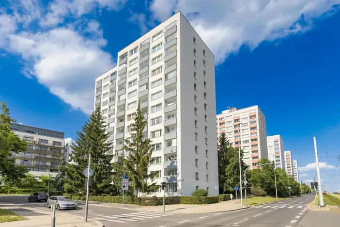 Prodej bytu 3+1, Praha - Vokovice, Evropská, 73 m2