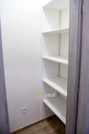 Pronájem bytu 2+kk, Ježov, 34 m2