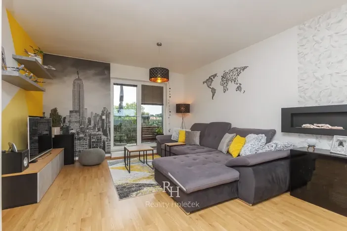 Prodej bytu 2+kk, Buštěhrad, Ořešín, 52 m2
