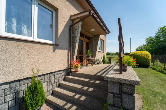Prodej vícegeneračního domu, Veltruby, Nová, 340 m2