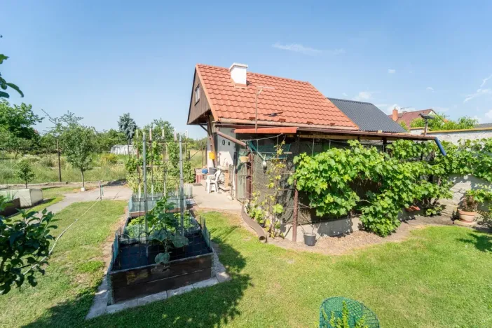 Prodej vícegeneračního domu, Veltruby, Nová, 340 m2