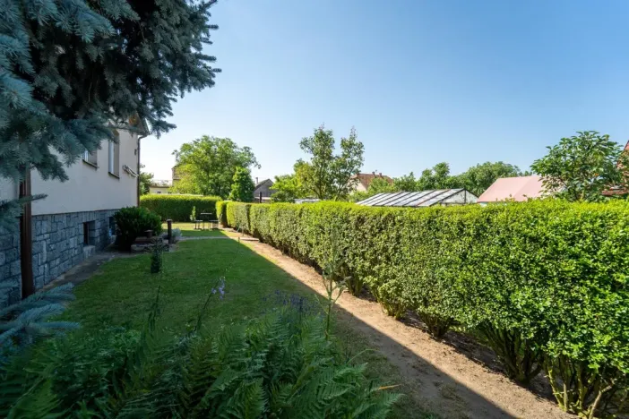 Prodej vícegeneračního domu, Veltruby, Nová, 340 m2