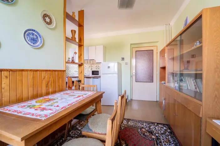Prodej vícegeneračního domu, Veltruby, Nová, 340 m2