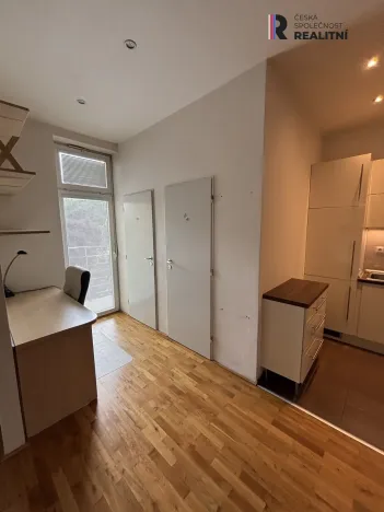 Prodej bytu 1+kk, Praha - Nusle, Jaurisova, 35 m2