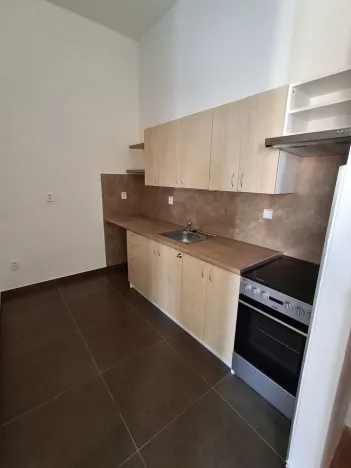 Pronájem bytu 2+kk, Teplice, Českobratrská, 51 m2