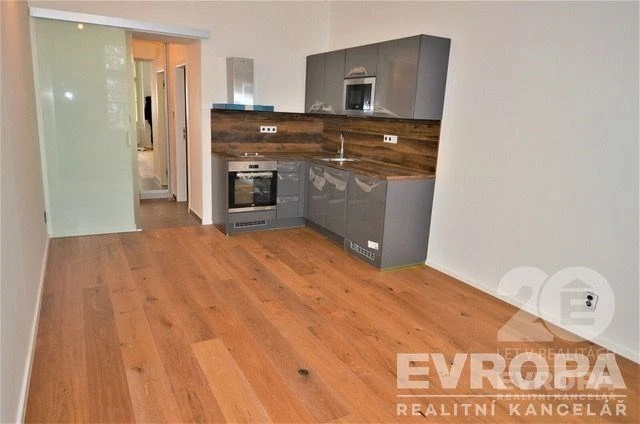 Pronájem bytu 1+kk, Praha, Peckova, 32 m2