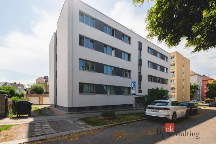 Prodej bytu 3+1, Plzeň - Východní Předměstí, Guldenerova, 79 m2