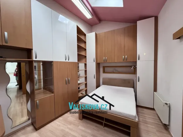 Pronájem bytu 1+kk, Kroměříž, Oskol, 25 m2