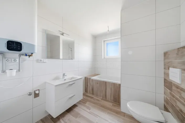 Prodej bytu 2+kk, Bahnhofstraße,Groß-Siegharts,Rakousko, 39 m2