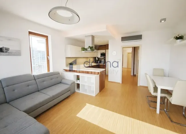 Pronájem bytu 3+kk, Praha, Nad Smetankou, 86 m2