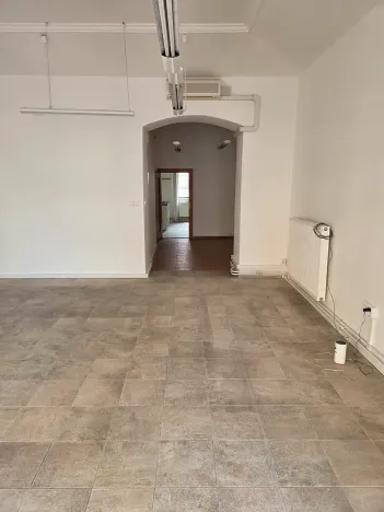 Pronájem obchodního prostoru, Ústí nad Labem, Pařížská, 56 m2