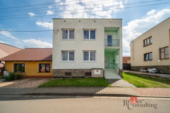 Prodej bytu 3+kk, Strachotín, Polní, 60 m2