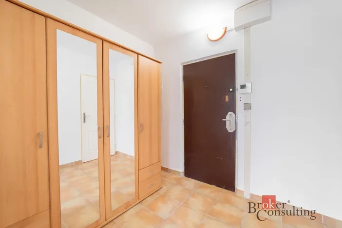 Pronájem bytu 1+kk, Brno - Židenice, Blatnická, 32 m2