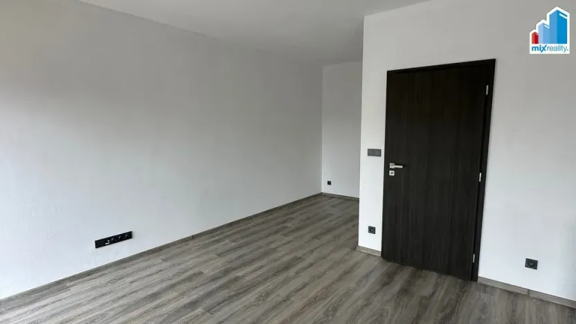 Pronájem bytu 1+kk, Plzeň, Pilařská, 31 m2