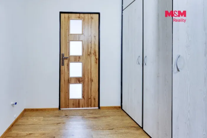 Prodej bytu 1+kk, Plzeň - Severní Předměstí, Brněnská, 31 m2
