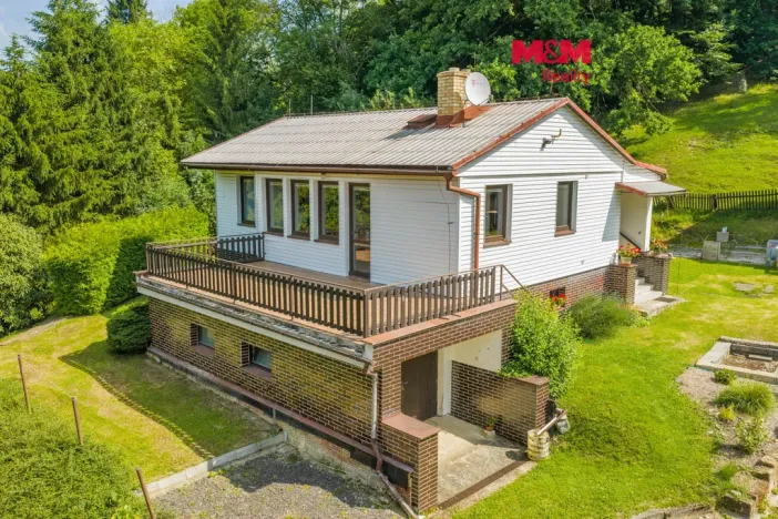 Prodej rodinného domu, Zelenecká Lhota - Záhuby, 152 m2