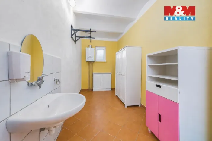 Prodej rodinného domu, Žleby, Ronovská, 177 m2