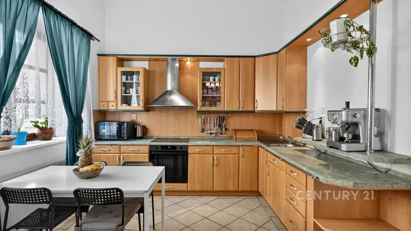 Prodej vícegeneračního domu, Postoloprty, Štefánikova, 240 m2
