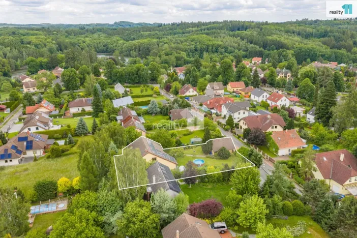 Prodej rodinného domu, Kamenice - Struhařov, Slunečná, 200 m2
