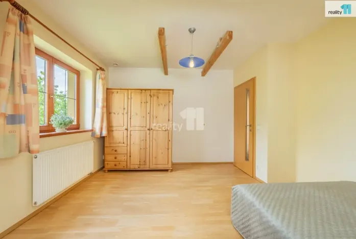 Prodej rodinného domu, Kamenice - Struhařov, Slunečná, 200 m2