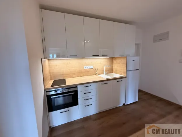 Prodej bytu 3+1, Olomouc - Hejčín, Ladova, 65 m2