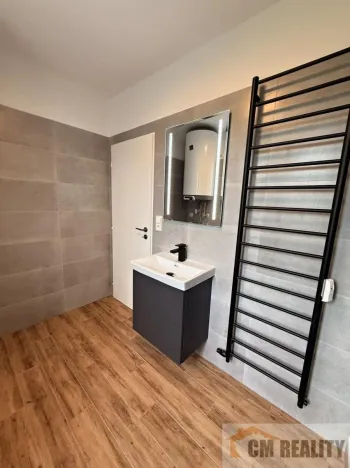 Prodej bytu 3+1, Olomouc - Hejčín, Ladova, 65 m2