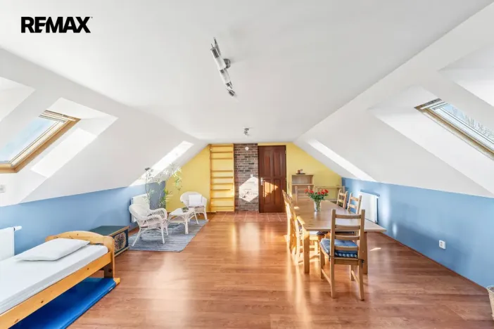 Prodej rodinného domu, Býšť, 194 m2
