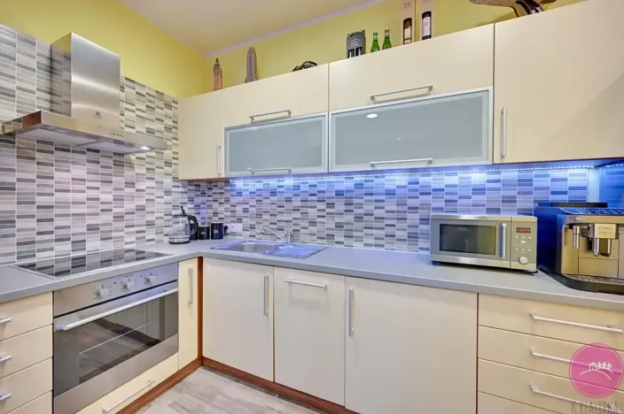 Prodej bytu 2+kk, Šternberk, Horní náměstí, 85 m2
