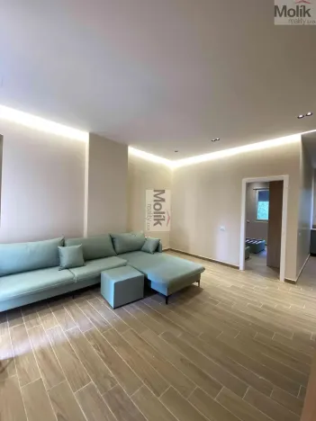 Prodej bytu 3+kk, Drač, 67 m2