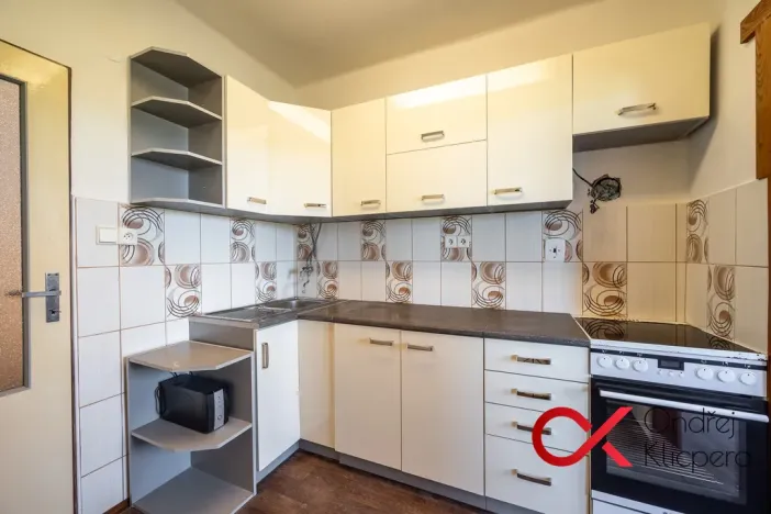 Prodej bytu 3+1, Kostelní Lhota, 75 m2