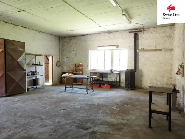 Pronájem skladu, Studená, 180 m2