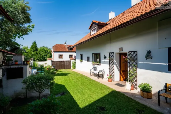 Prodej rodinného domu, Pnětluky - Konětopy, 248 m2