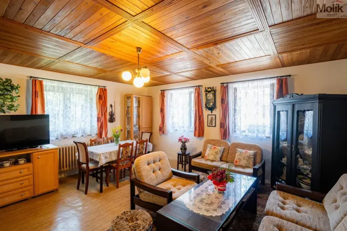Prodej rodinného domu, Pnětluky - Konětopy, 248 m2