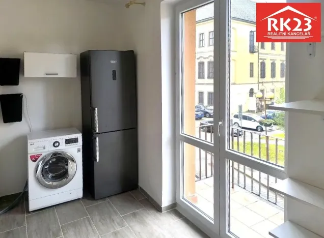 Pronájem bytu 2+1, Cheb, Školní, 54 m2