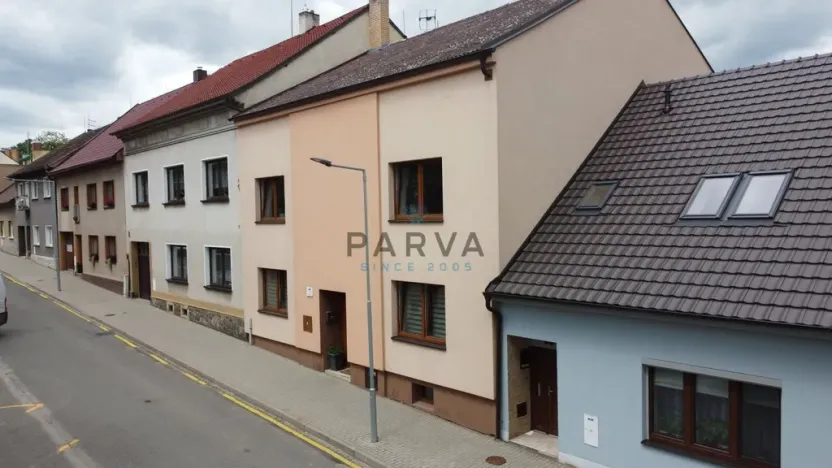 Prodej rodinného domu, Přeštice, Poděbradova, 512 m2