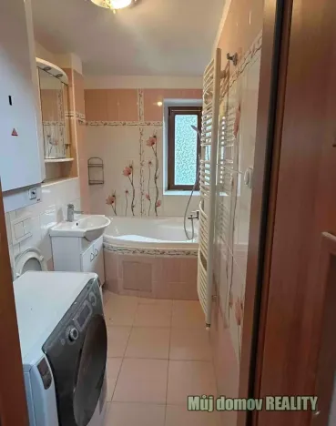 Pronájem bytu 3+1, Praha - Košíře, Hübnerové, 60 m2