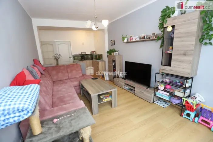 Prodej bytu 2+1, Karlovy Vary - Drahovice, Vítězná, 68 m2