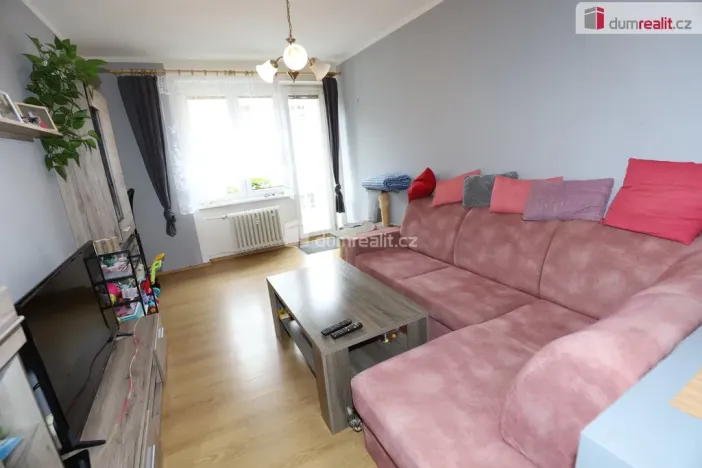 Prodej bytu 2+1, Karlovy Vary - Drahovice, Vítězná, 68 m2