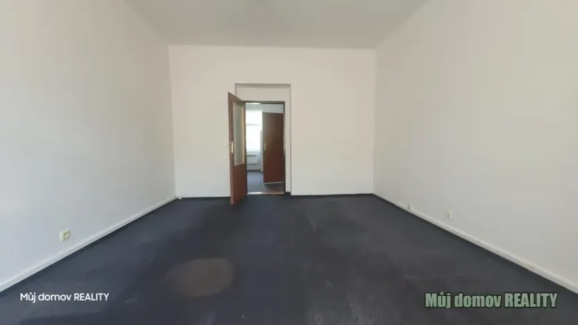 Pronájem bytu 3+1, Praha - Kobylisy, Nad záložnou, 85 m2