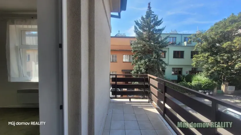 Pronájem bytu 3+1, Praha - Kobylisy, Nad záložnou, 85 m2