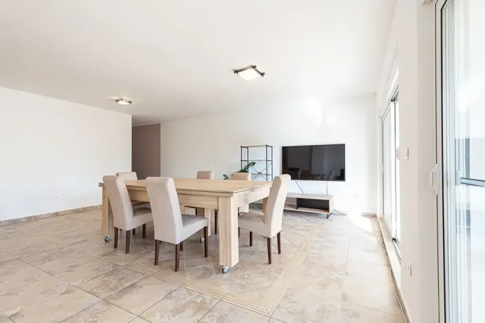 Prodej bytu 3+kk, Budva, Černá Hora, 120 m2