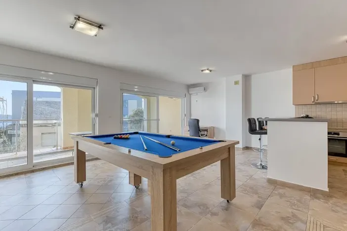Prodej bytu 3+kk, Budva, Černá Hora, 120 m2