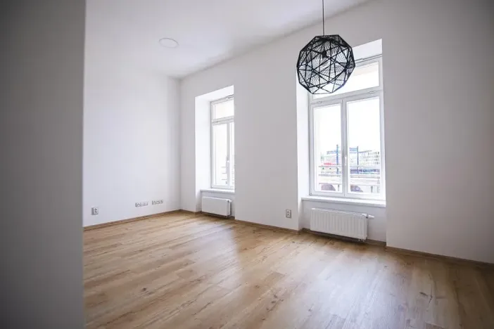 Pronájem bytu 1+kk, Praha - Karlín, Pod výtopnou, 24 m2