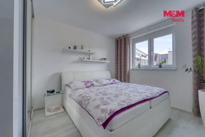 Prodej bytu 3+kk, Vochov, 60 m2