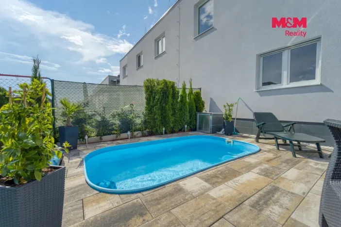 Prodej bytu 3+kk, Vochov, 60 m2