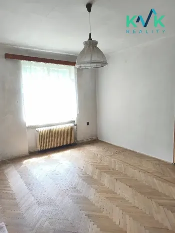 Prodej bytu 3+1, Karlovy Vary, 1. máje, 75 m2